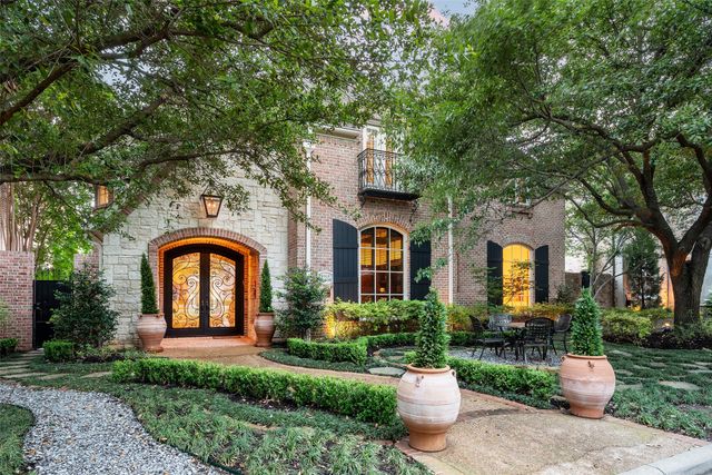 6914 Oak Manor Drive, Dallas, TX 75230
