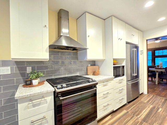 2342 Bourne Avenue, Saint Paul, MN 55108