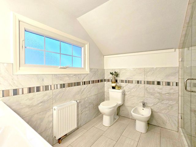 2342 Bourne Avenue, Saint Paul, MN 55108