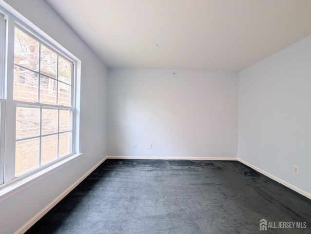 3038 King Court, Green Brook, NJ 08812