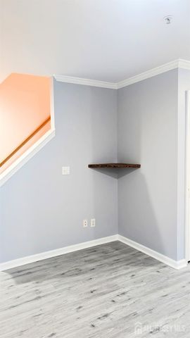 3038 King Court, Green Brook, NJ 08812