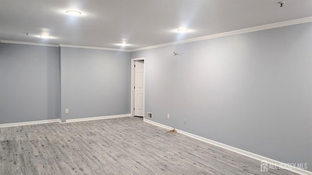 3038 King Court, Green Brook, NJ 08812