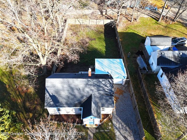 809 Warren Avenue, Charlotte, MI 48813