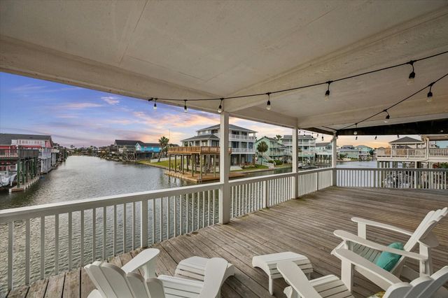 4105 Nueces Drive, Galveston, TX 77554