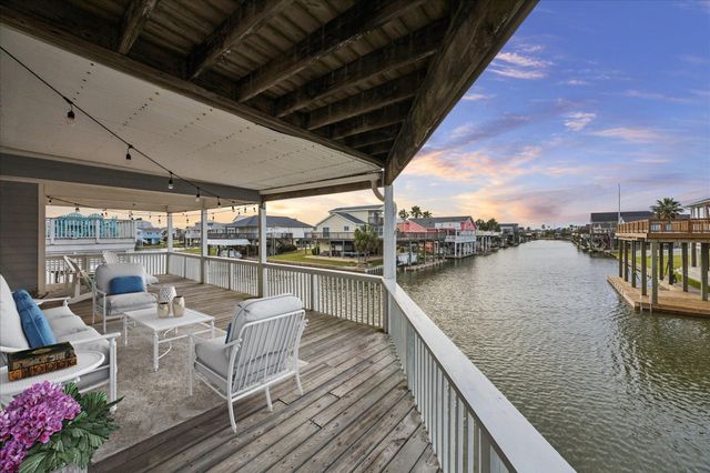 4105 Nueces Drive, Galveston, TX 77554
