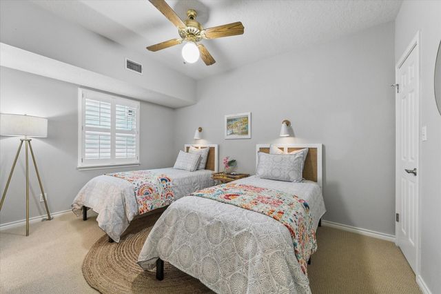 4105 Nueces Drive, Galveston, TX 77554