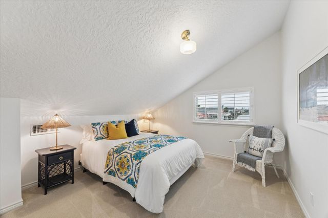 4105 Nueces Drive, Galveston, TX 77554