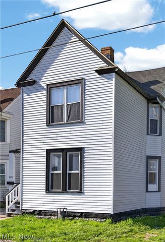 2212 Selzer Avenue, Cleveland, OH 44109
