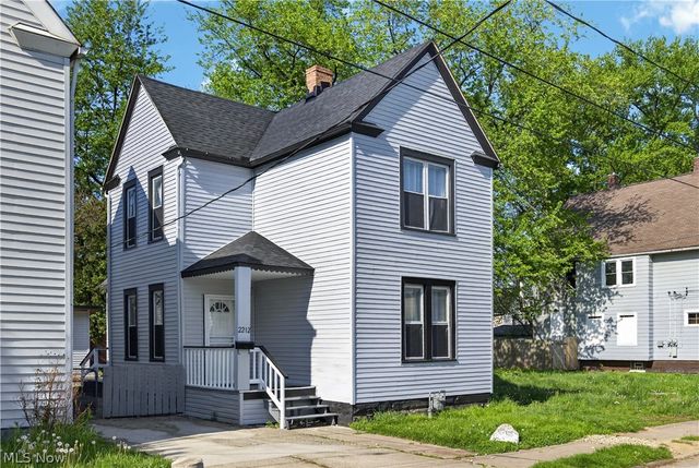 2212 Selzer Avenue, Cleveland, OH 44109