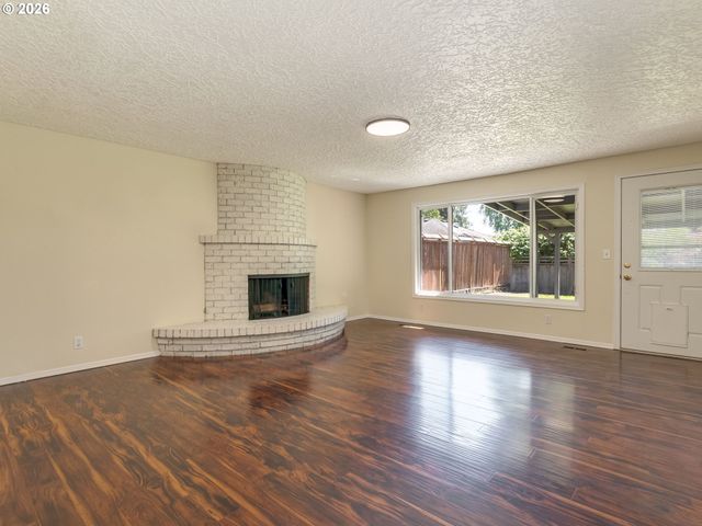 2609 Nw 109TH St, Vancouver, WA 98685
