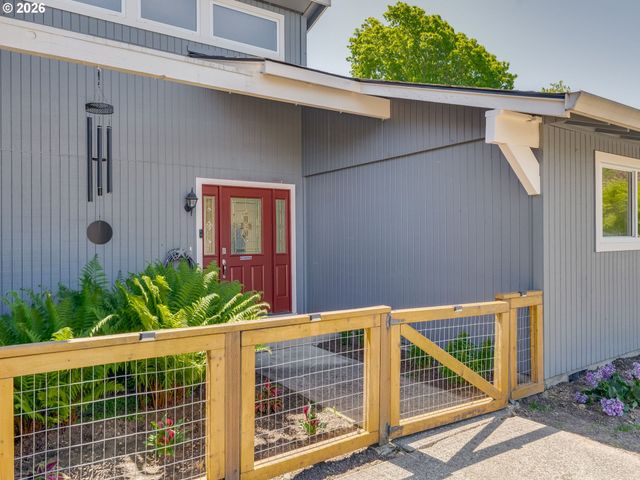 2609 Nw 109TH St, Vancouver, WA 98685