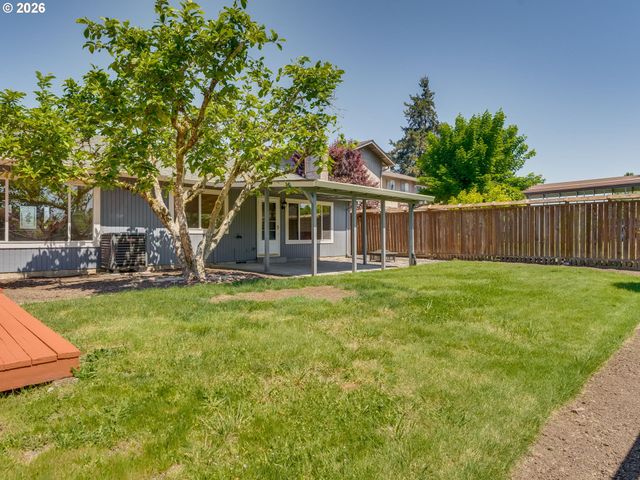 2609 Nw 109TH St, Vancouver, WA 98685