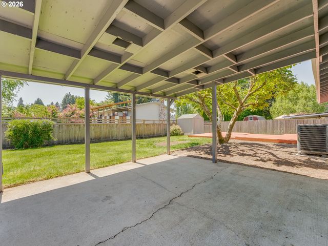 2609 Nw 109TH St, Vancouver, WA 98685