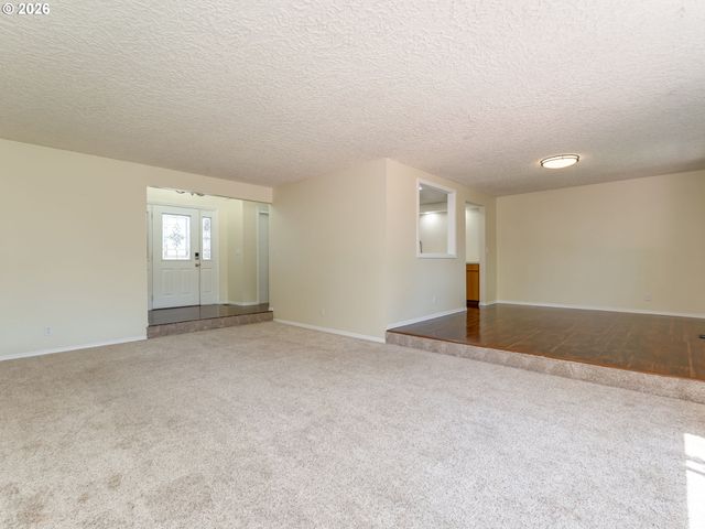 2609 Nw 109TH St, Vancouver, WA 98685