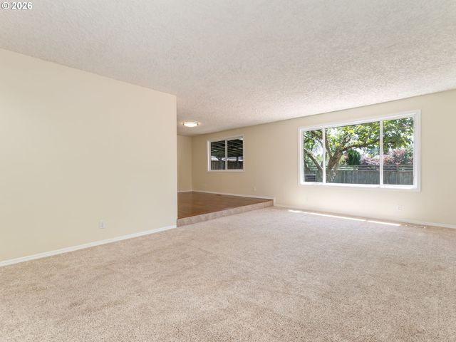 2609 Nw 109TH St, Vancouver, WA 98685