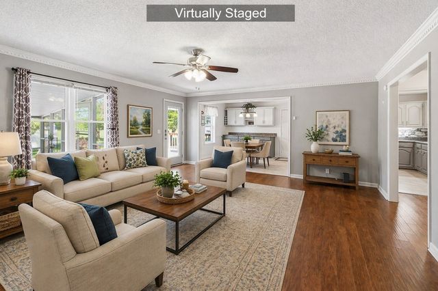 835 S Broadway St, Portland, TN 37148