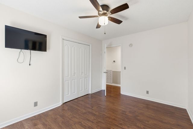 835 S Broadway St, Portland, TN 37148