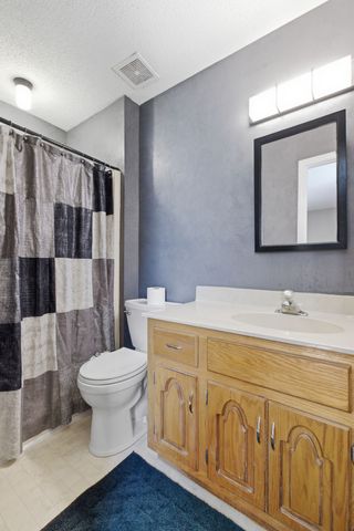 835 S Broadway St, Portland, TN 37148
