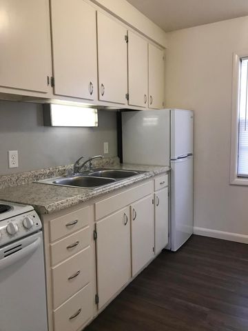 660 S Jefferson Avenue, Springfield, MO 65806