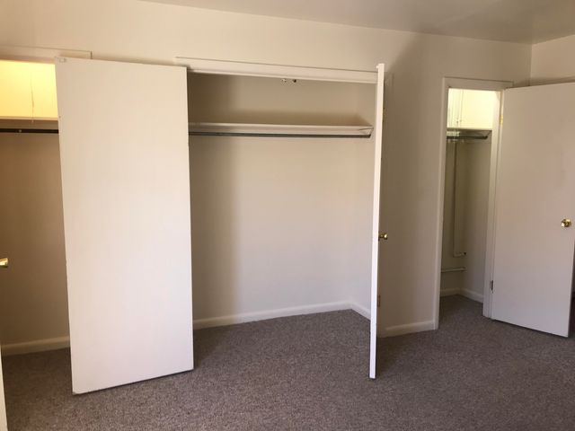 660 S Jefferson Avenue, Springfield, MO 65806