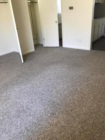 660 S Jefferson Avenue, Springfield, MO 65806