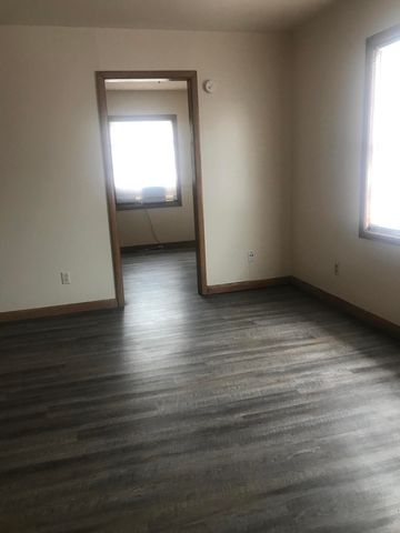 660 S Jefferson Avenue, Springfield, MO 65806