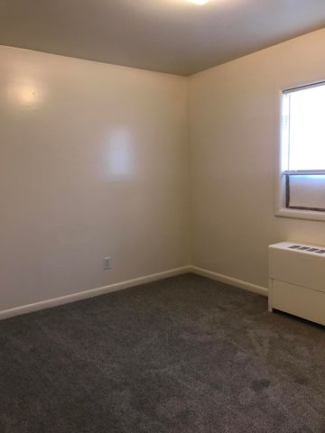 660 S Jefferson Avenue, Springfield, MO 65806