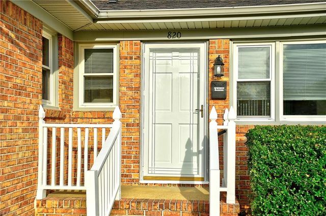 820 Ray PL, Virginia Beach, VA 23454
