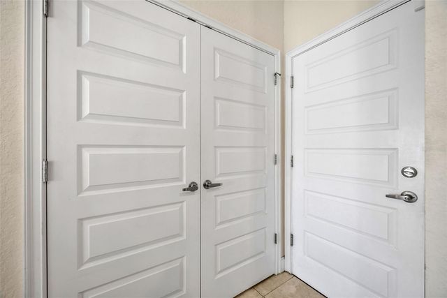 14453 SCOTTBURGH GLEN DR, Wimauma, FL 33598