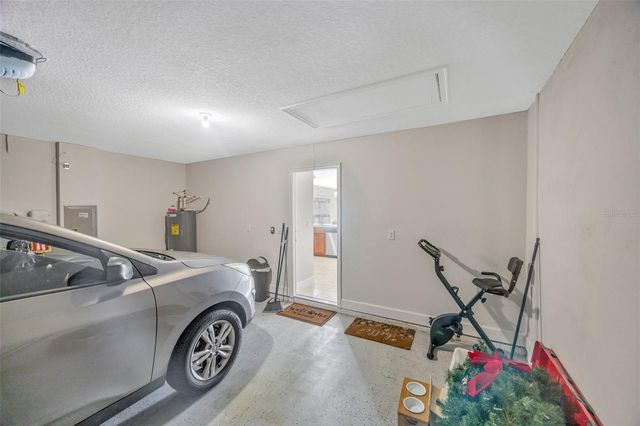 14453 SCOTTBURGH GLEN DR, Wimauma, FL 33598