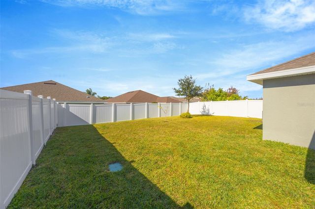 14453 SCOTTBURGH GLEN DR, Wimauma, FL 33598