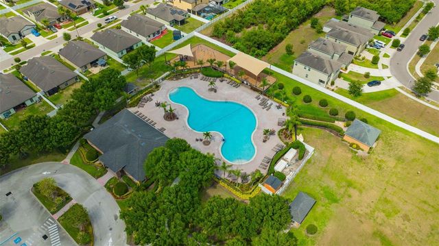 14453 SCOTTBURGH GLEN DR, Wimauma, FL 33598