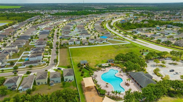 14453 SCOTTBURGH GLEN DR, Wimauma, FL 33598