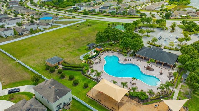 14453 SCOTTBURGH GLEN DR, Wimauma, FL 33598