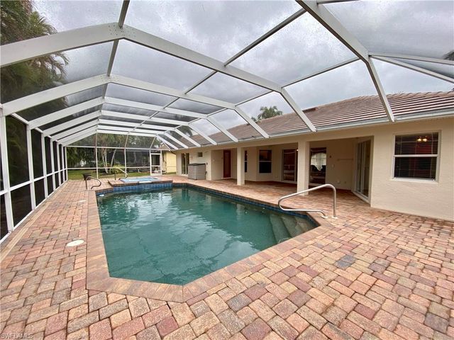 2615 SW 52nd LN, Cape Coral, FL 33914
