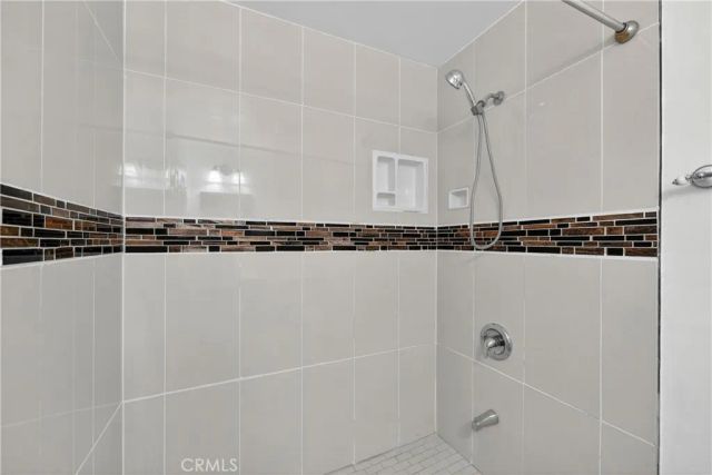 433 Sunkist, La Puente, CA 91746