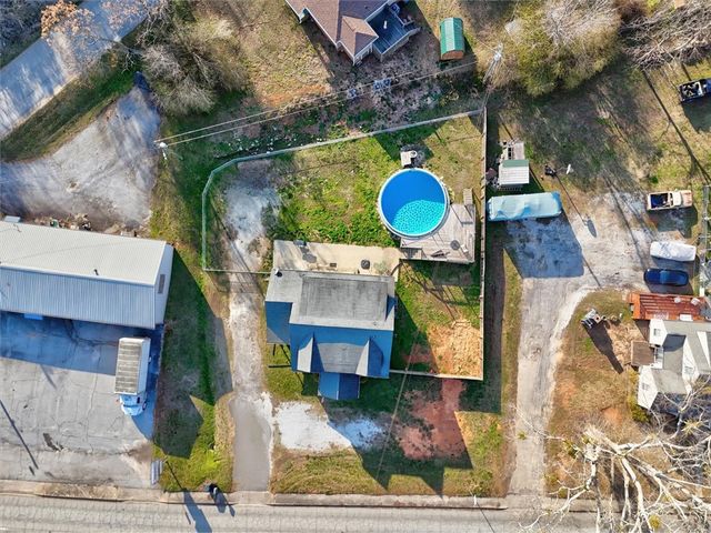 321 Pumpkintown Highway, Pickens, SC 29671