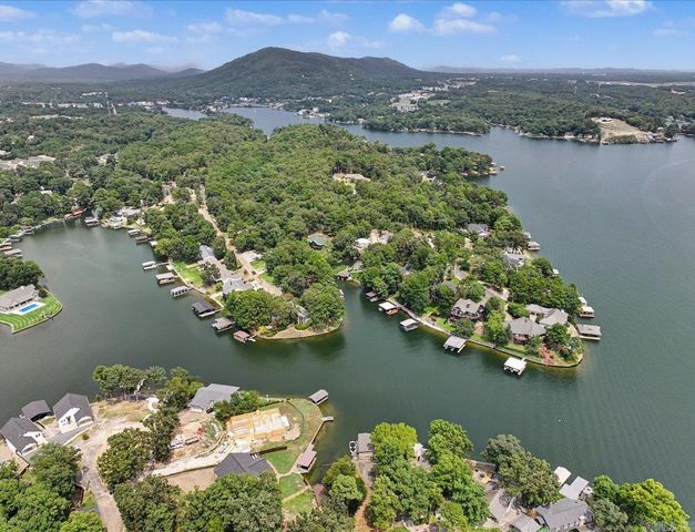 116 Pineknoll Point, Hot Springs, AR 71913
