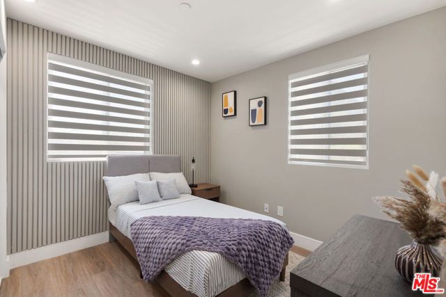 1341 N Mariposa Avenue, Los Angeles, CA 90027
