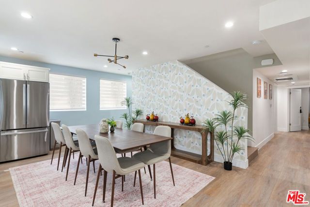 1341 N Mariposa Avenue, Los Angeles, CA 90027