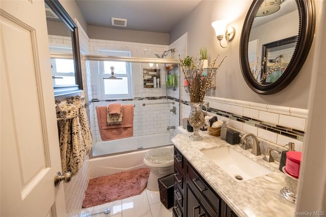 14719 259th Street, Rosedale, NY 11422