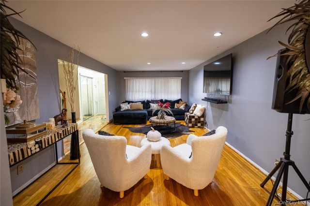14719 259th Street, Rosedale, NY 11422