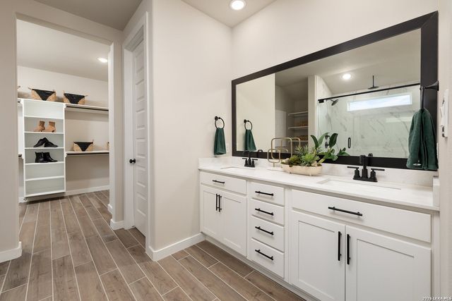 157 Nordlinger Court, Mico, TX 78056