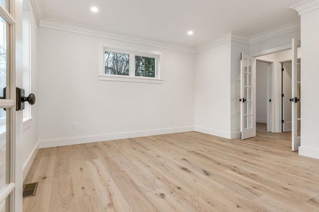 141 Dearborn Road, Greenland, NH 03840