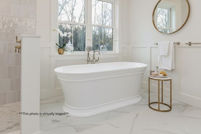 141 Dearborn Road, Greenland, NH 03840