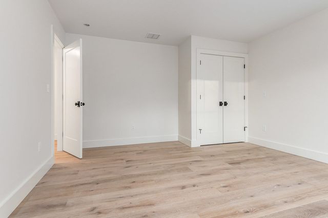 141 Dearborn Road, Greenland, NH 03840