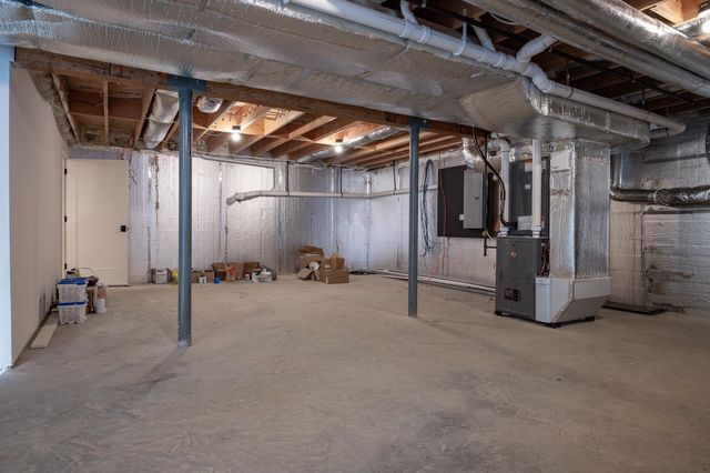 141 Dearborn Road, Greenland, NH 03840