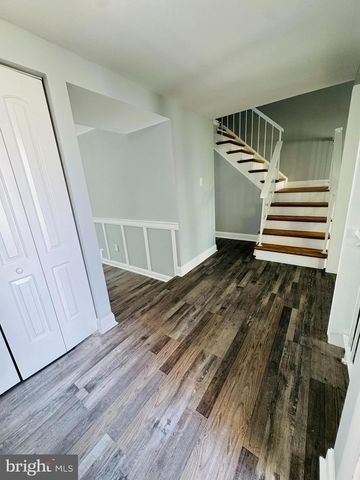 13386 HUNGERFORD PL, Herndon, VA 20170