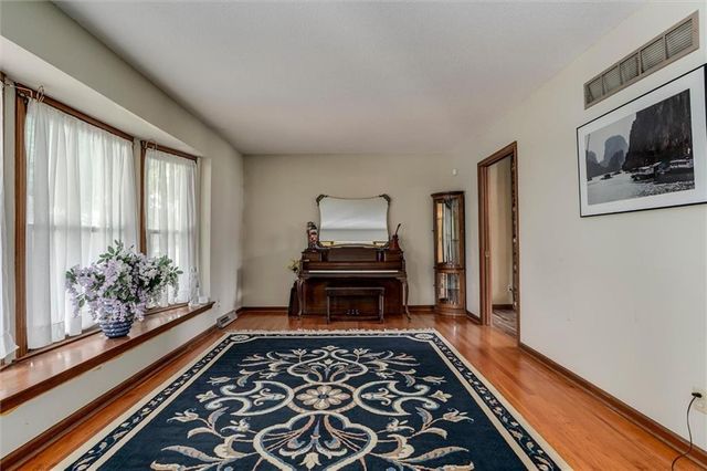 7912 Elizabeth Avenue, Kansas City, KS 66112