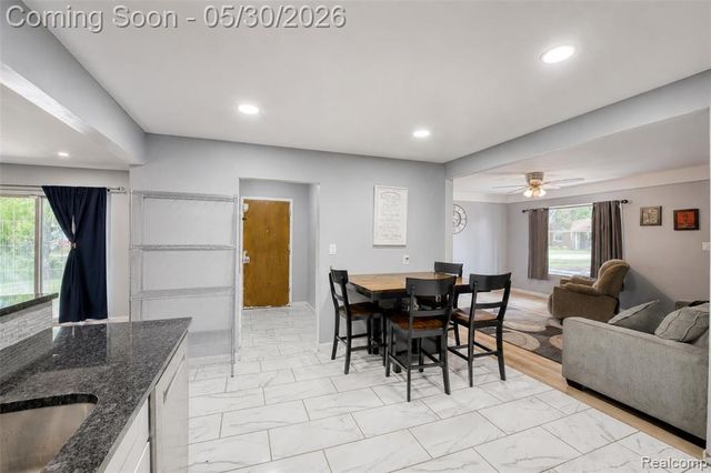 36900 Ferndale Street, Romulus, MI 48174